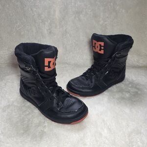 ​DC Shoes Stratton SE Black Orange Winter High Top Boots Women’s 8.5